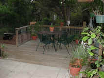 deck area.jpg (144842 bytes)